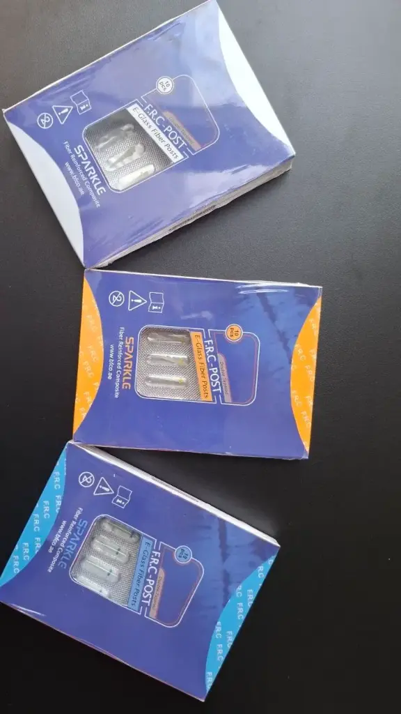 FRC Post (Fiber Reinforced Composite Post) 